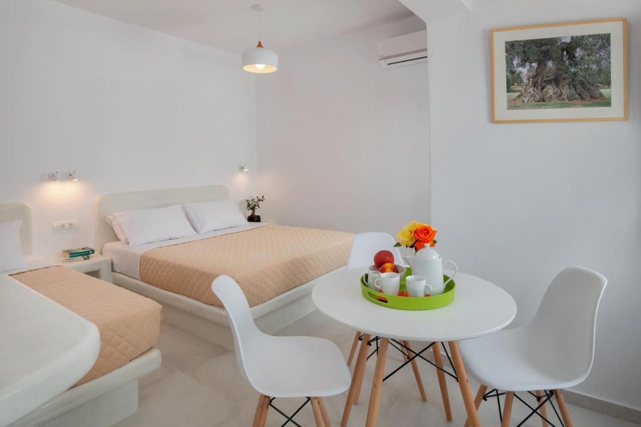 Olive Tree Suites Fira (Santorini) Exterior foto